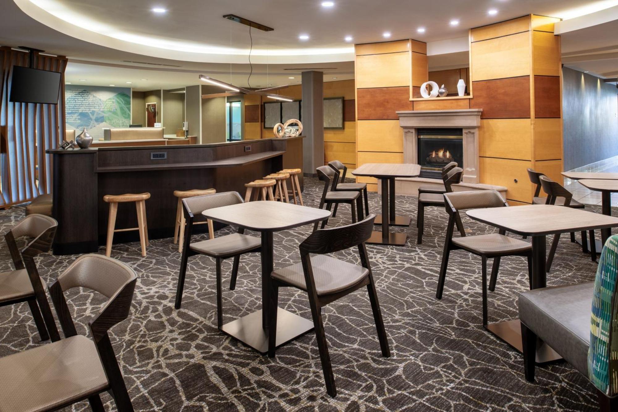 Springhill Suites By Marriott Медфорд Экстерьер фото