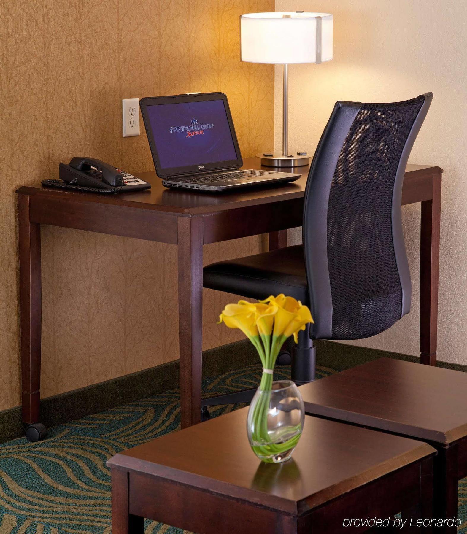 Springhill Suites By Marriott Медфорд Экстерьер фото